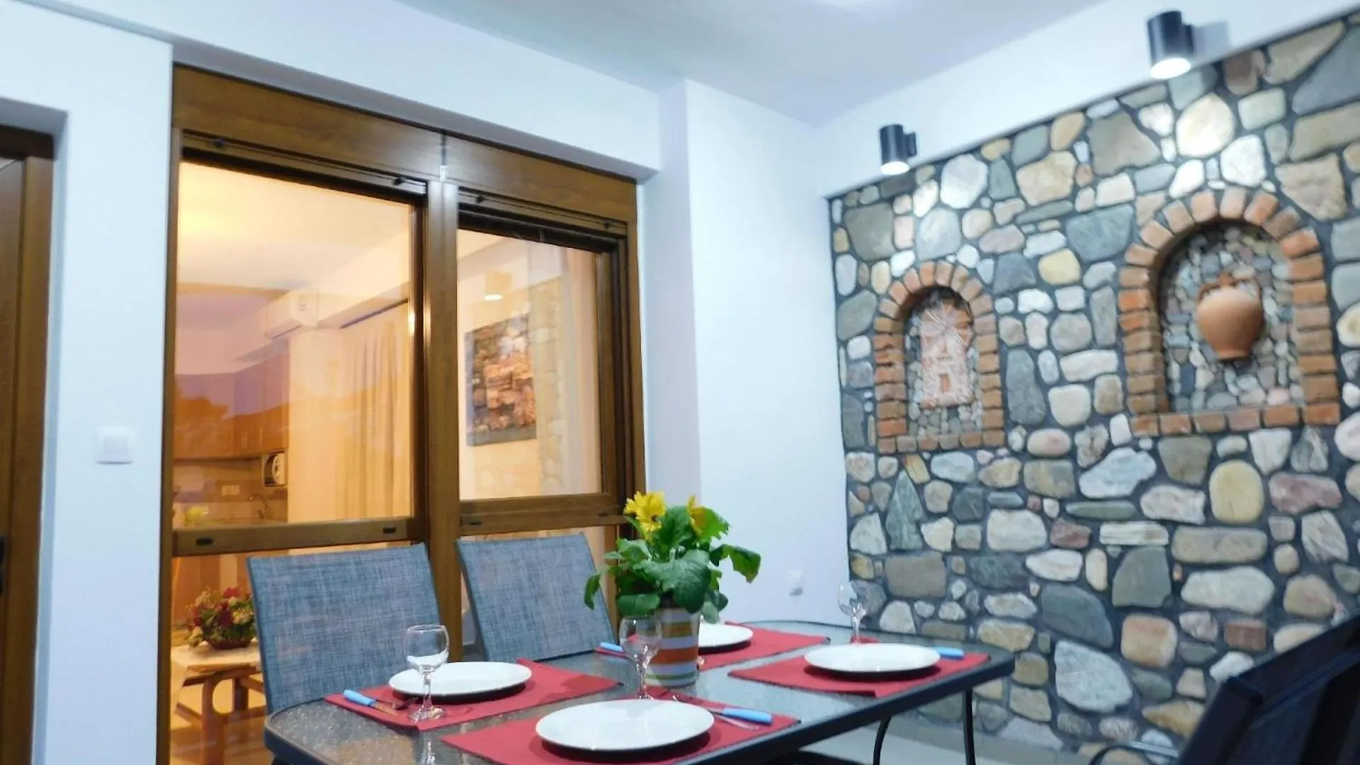 Apartment Gemuetliches Steinhaus Im Herzen Vom Malerischen Dorf Agios Nikolaos Greece